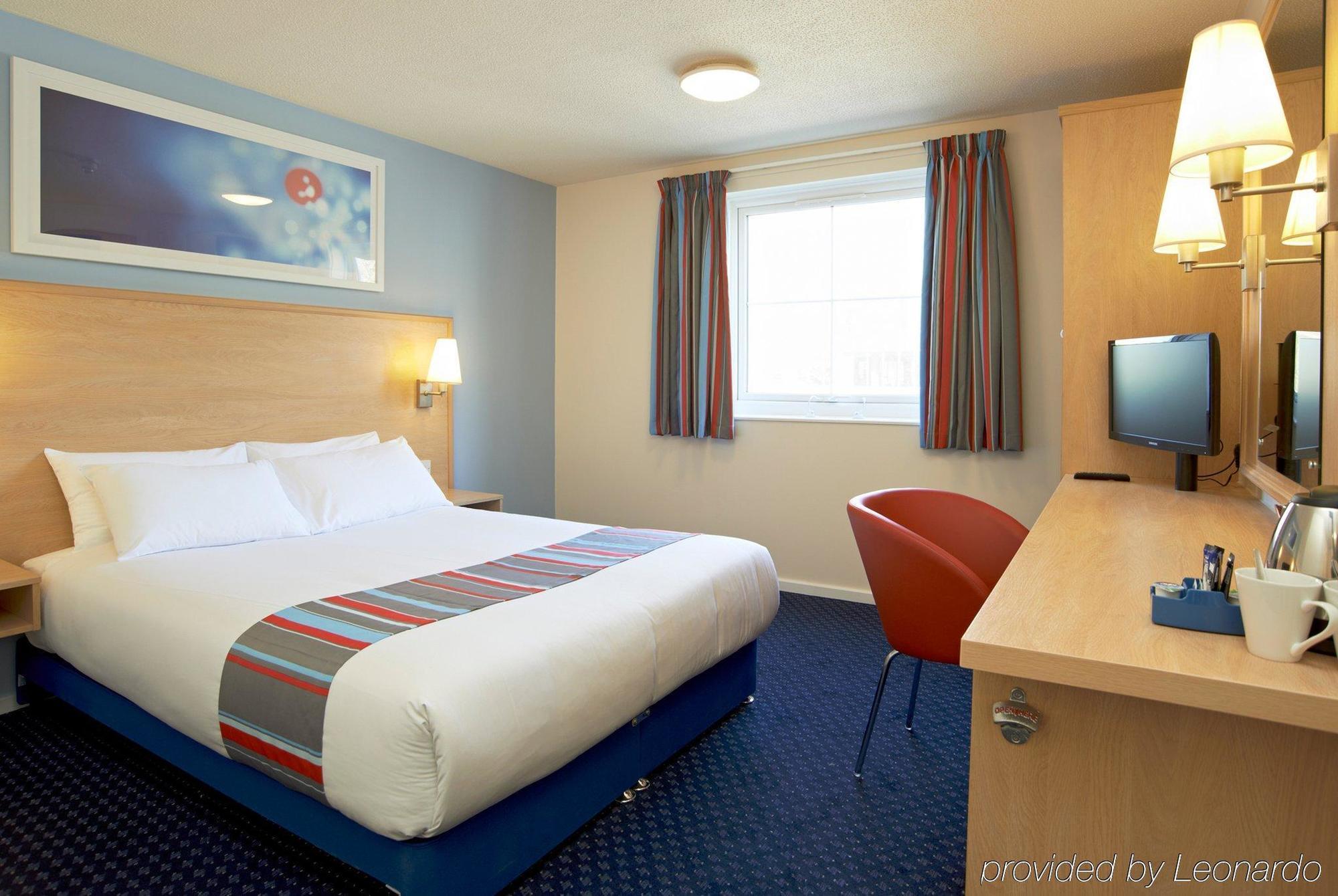 Travelodge Cambridge Newmarket Road Zewnętrze zdjęcie