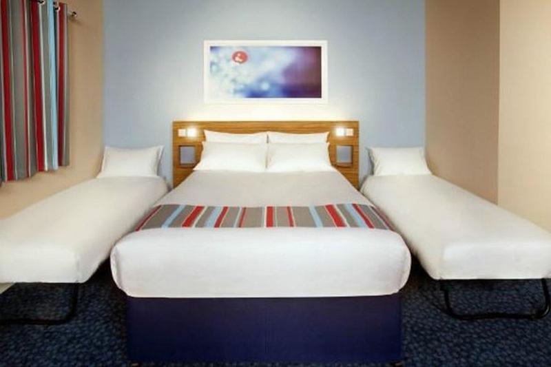 Travelodge Cambridge Newmarket Road Zewnętrze zdjęcie